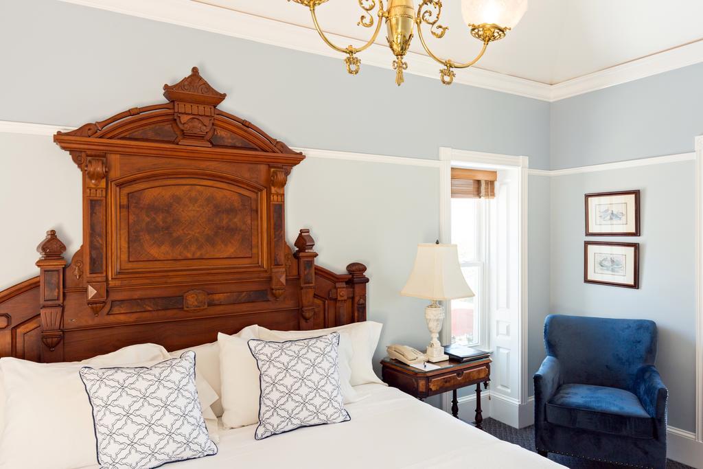 Brass Key Guesthouse Adults Only Провінстаун Екстер'єр фото