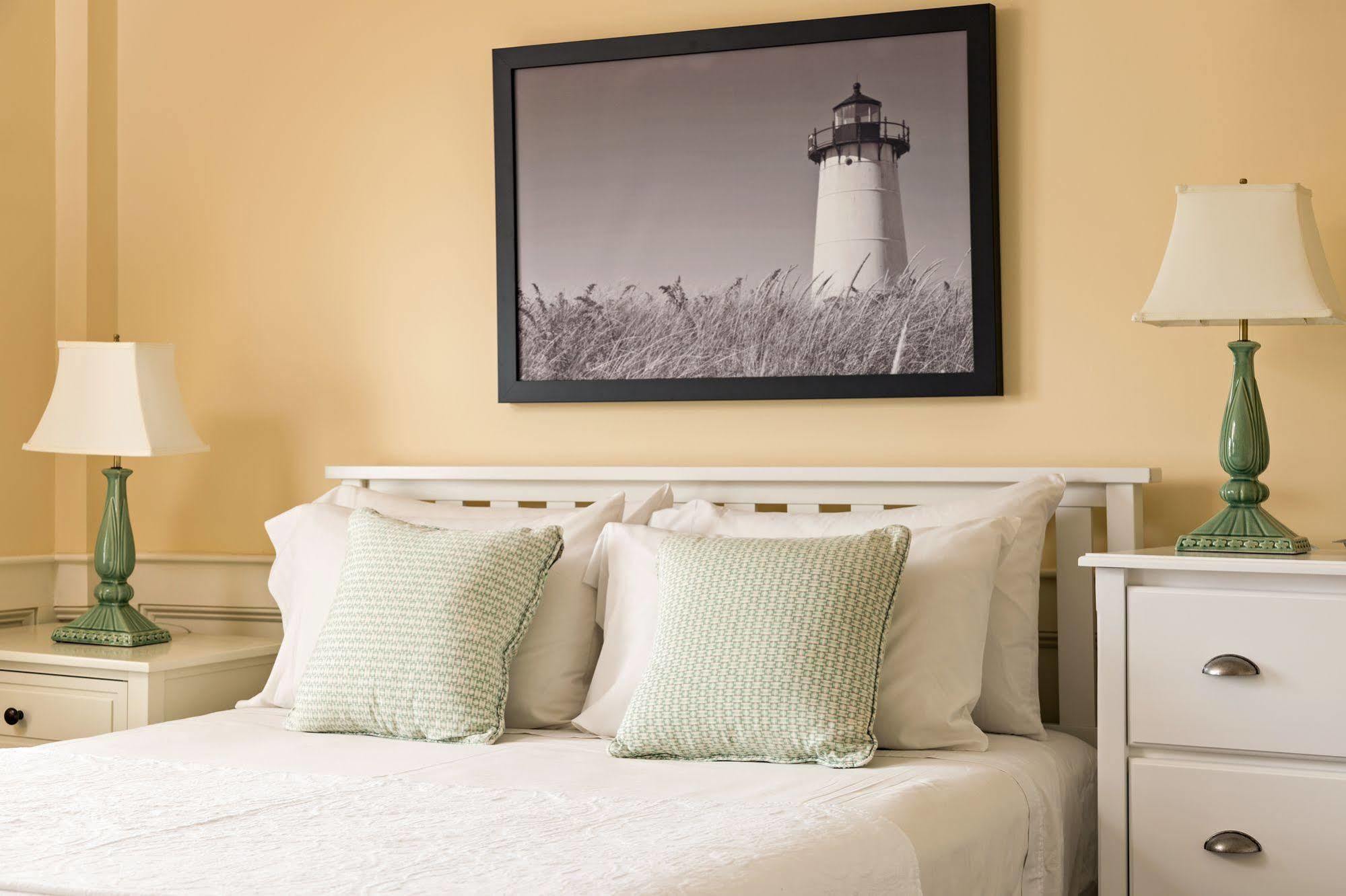Brass Key Guesthouse Adults Only Провінстаун Екстер'єр фото