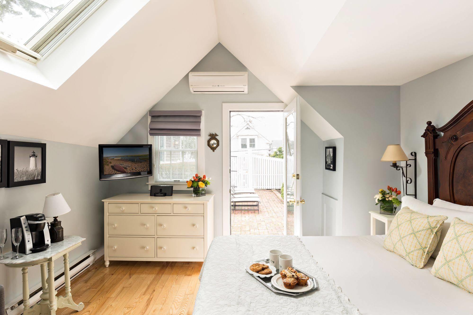 Brass Key Guesthouse Adults Only Провінстаун Екстер'єр фото